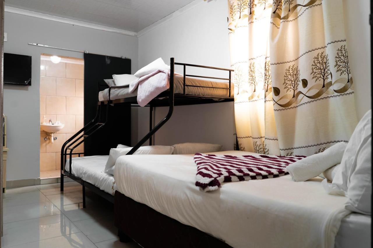 Albrine Lodge Белвилл Экстерьер фото